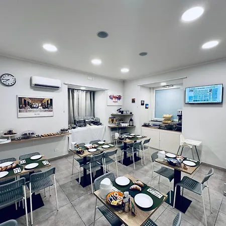 Hotiday Centro Naples