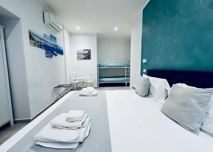 Hotiday Centro B&B 4*