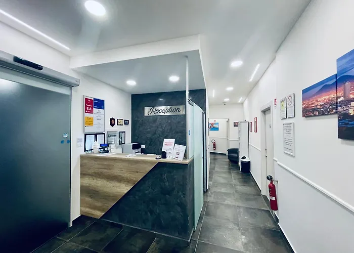 Hotiday Centro B&B 나폴리